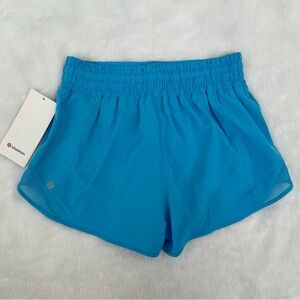 SOLD- Lululemon Hotty Hot Shorts 2.5" *Price Firm*